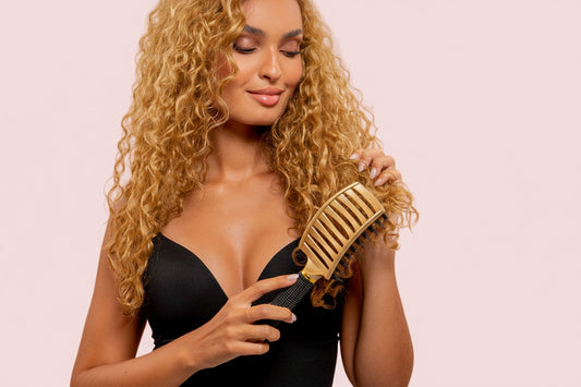 LA BROSSE MIRACLE POUR DÉMÊLER LES CHEVEUX
